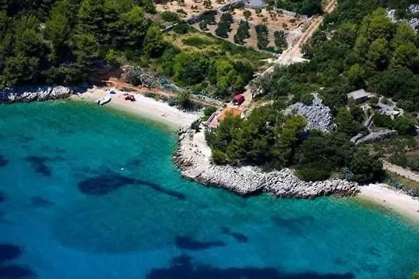Robinson Medvidina Bay Petra * Zastražišće